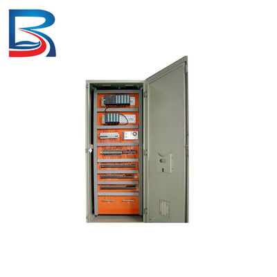 Armoire de commande électrique de commande numérique par ordinateur de feux de signalisation pour les systèmes énergétiques renouvelables